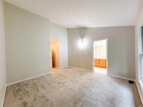 5614 Garden Terrace South Bend IN 46614