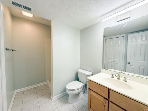 5614 Garden Terrace South Bend IN 46614