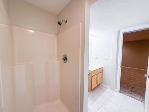 5614 Garden Terrace South Bend IN 46614