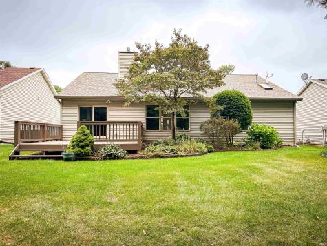 5614 Garden Terrace South Bend IN 46614
