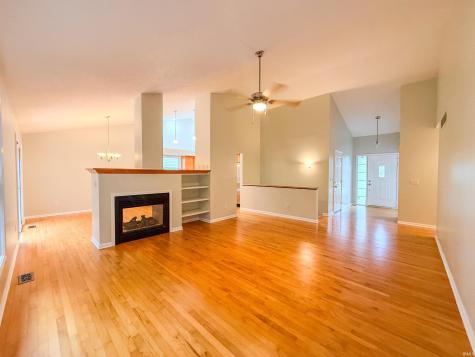 5614 Garden Terrace South Bend IN 46614