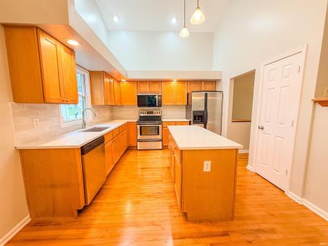 5614 Garden Terrace South Bend IN 46614