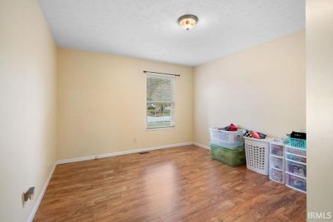 1872 Valley View Drive Kokomo IN 46902