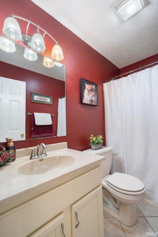 1872 Valley View Drive Kokomo IN 46902