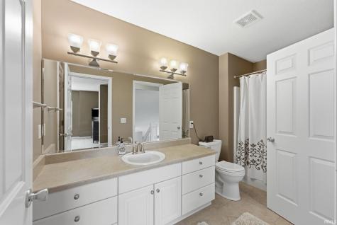 10119 Oak Trail Road Fort Wayne IN 46825