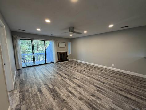 9013 S Pointe Ridge Lane Bloomington IN 47401