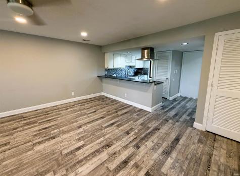 9013 S Pointe Ridge Lane Bloomington IN 47401