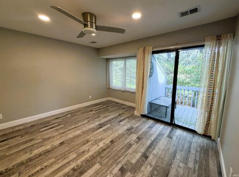 9013 S Pointe Ridge Lane Bloomington IN 47401