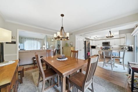 2522 E Saint Thomas Point Fort Wayne IN 46815