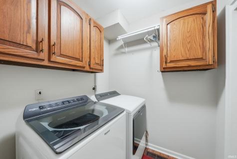 2522 E Saint Thomas Point Fort Wayne IN 46815