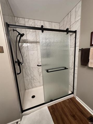 2522 E Saint Thomas Point Fort Wayne IN 46815