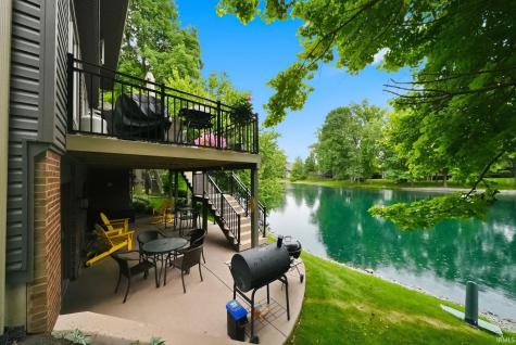 2522 E Saint Thomas Point Fort Wayne IN 46815