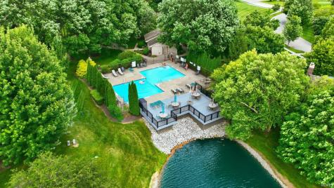 2522 E Saint Thomas Point Fort Wayne IN 46815