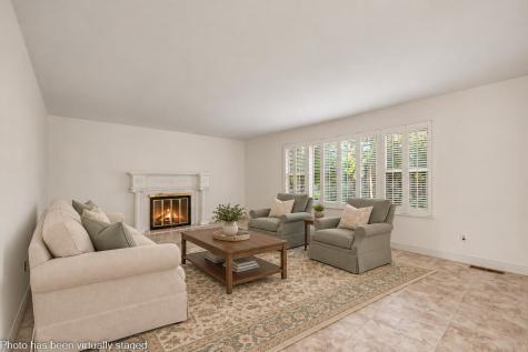 732 Riverside Court South Bend IN 46616