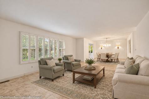 732 Riverside Court South Bend IN 46616