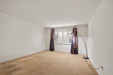 732 Riverside Court South Bend IN 46616