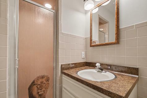 732 Riverside Court South Bend IN 46616