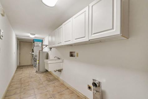 732 Riverside Court South Bend IN 46616