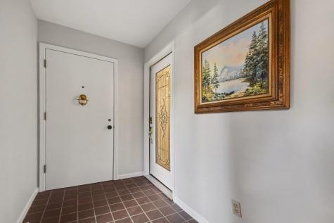 732 Riverside Court South Bend IN 46616