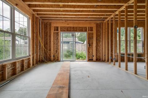 942 Keenan Court South Bend IN 46615
