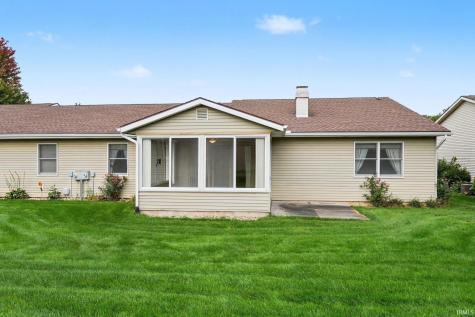 5814 Aberdeen Drive South Bend IN 46614