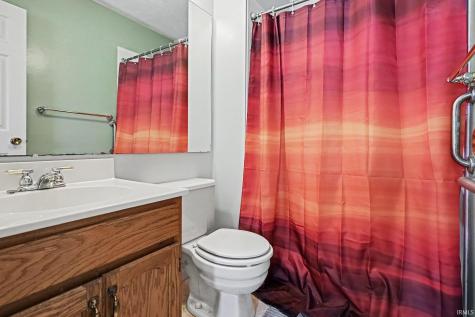 2007 E Farnsworth Drive South Bend IN 46614