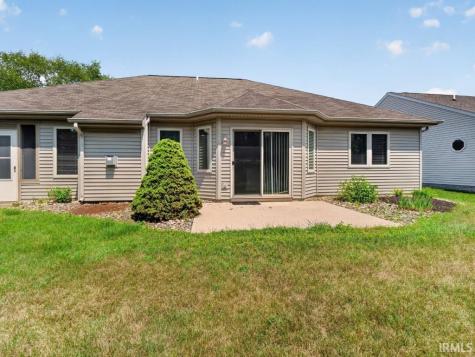 918 Falcon Creek Parkway Fort Wayne IN 46845