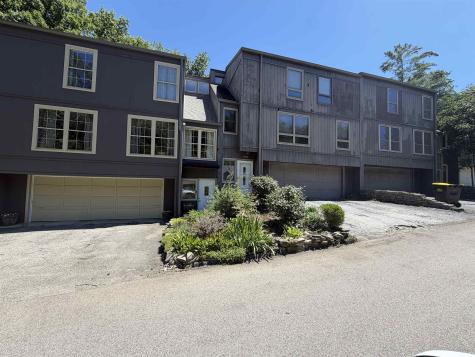 2913 W Winterberry Court Bloomington IN 47404
