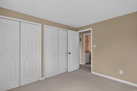 2927 Westbrook Drive Fort Wayne IN 46805