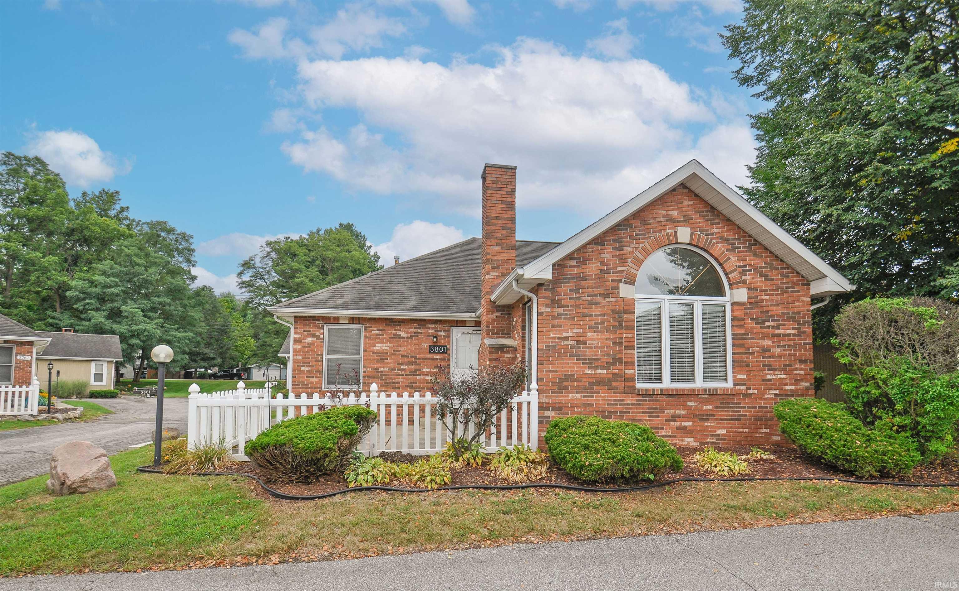 3801 Sandpiper Cove Run South Bend IN 46628