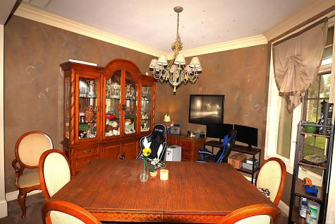 2426 Cheverly Lane Fort Wayne IN 46804