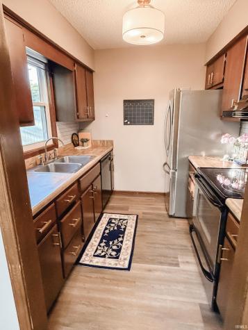 4505 Brookshire Circle Fort Wayne IN 46835