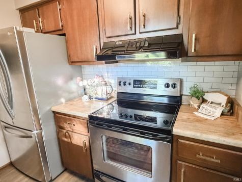 4505 Brookshire Circle Fort Wayne IN 46835