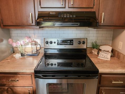 4505 Brookshire Circle Fort Wayne IN 46835