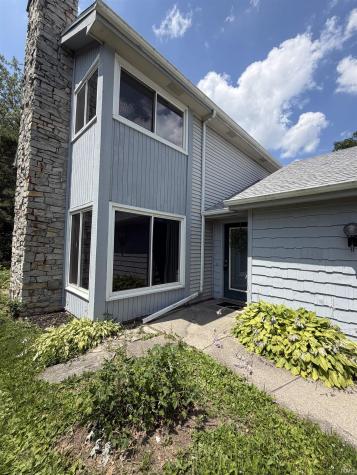 4505 Brookshire Circle Fort Wayne IN 46835