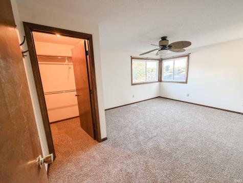 4505 Brookshire Circle Fort Wayne IN 46835