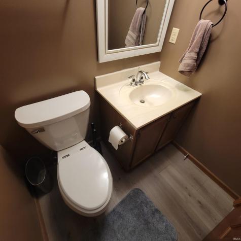 5136 Pinebrook Drive Fort Wayne IN 46804