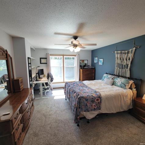 5136 Pinebrook Drive Fort Wayne IN 46804
