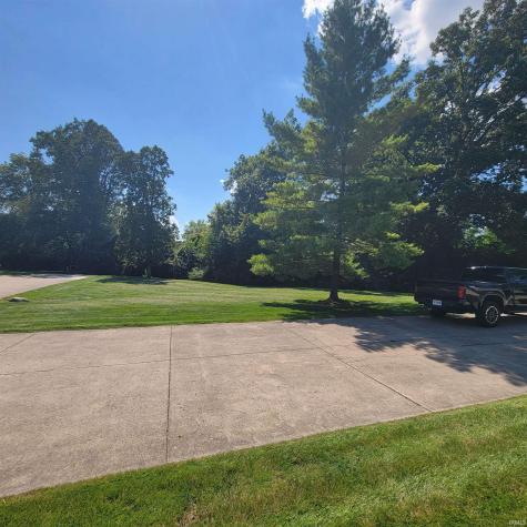 5136 Pinebrook Drive Fort Wayne IN 46804
