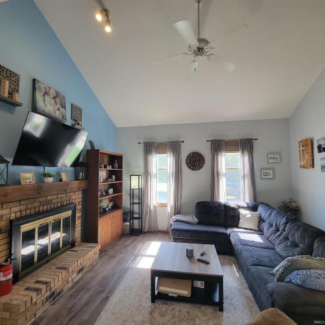 5136 Pinebrook Drive Fort Wayne IN 46804