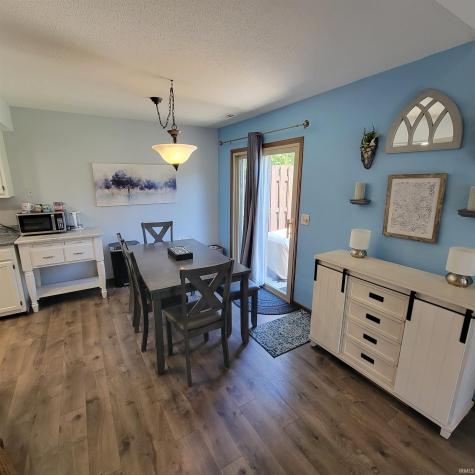 5136 Pinebrook Drive Fort Wayne IN 46804