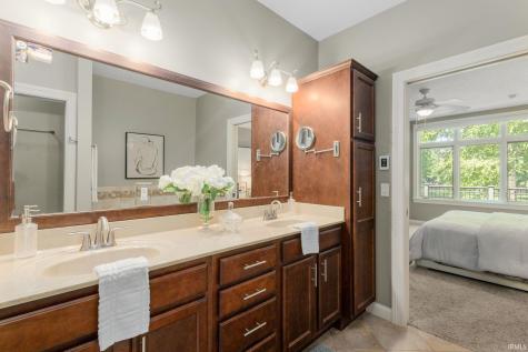 526 Kamm Island Place Mishawaka IN 46544