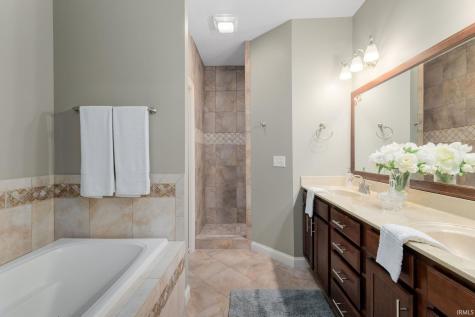 526 Kamm Island Place Mishawaka IN 46544