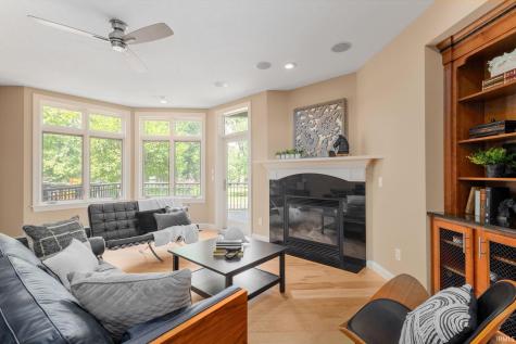 526 Kamm Island Place Mishawaka IN 46544
