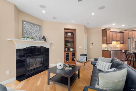 526 Kamm Island Place Mishawaka IN 46544