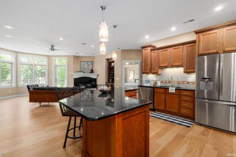 526 Kamm Island Place Mishawaka IN 46544