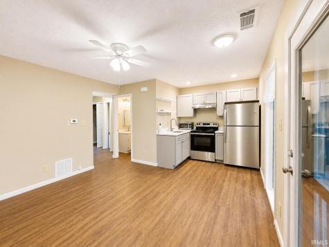 9117 S Pointe Retreat Drive Bloomington IN 47401