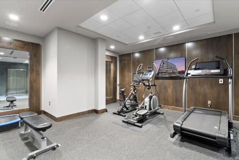 202 W Berry Street Fort Wayne IN 46802
