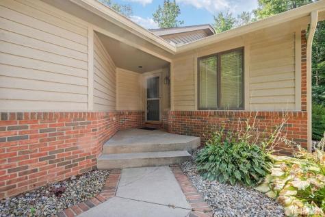 3295 Woodhaven Trail Kokomo IN 46902