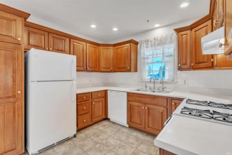 1311 Somerset Court Goshen IN 46528